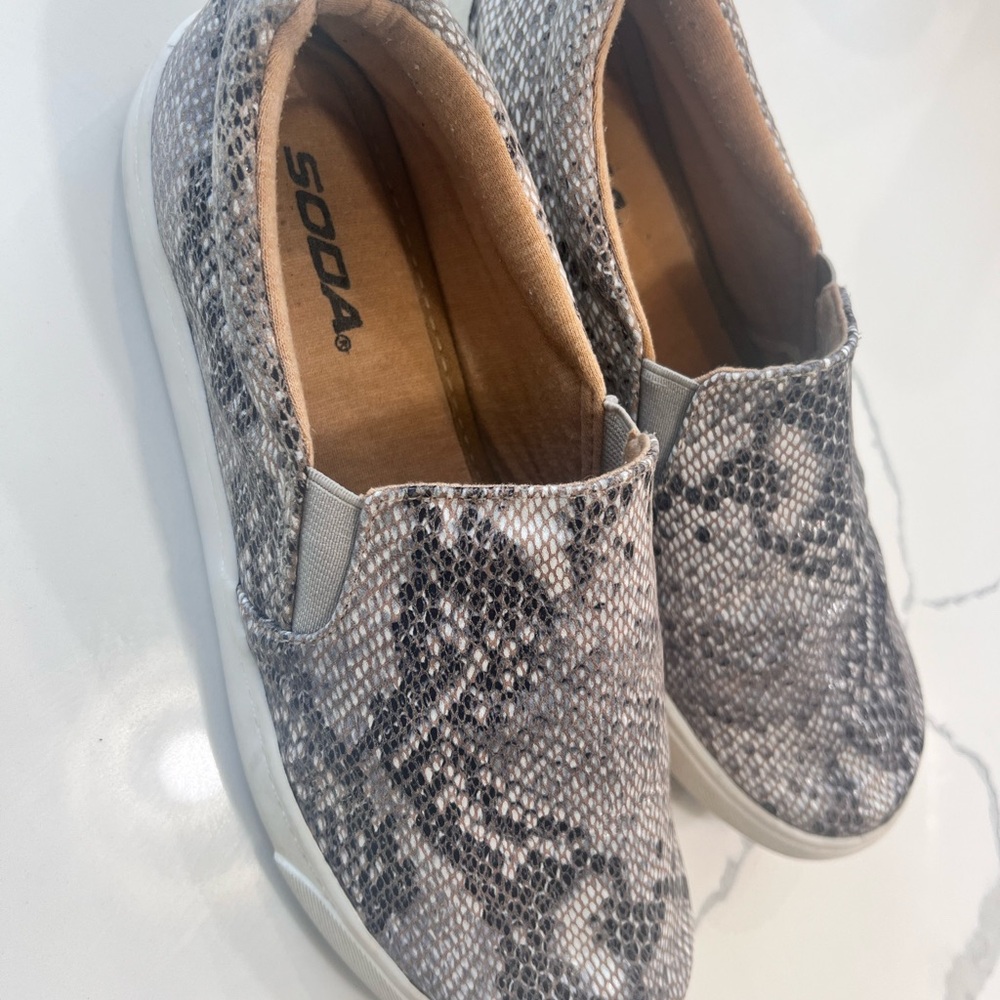 Snake print Soda shoes